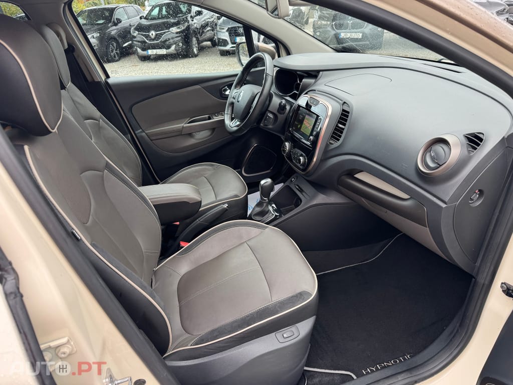 Renault Captur 1.2 TCe Exclusive EDC