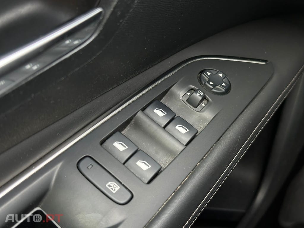 Peugeot 3008 1.5 BlueHDi Allure