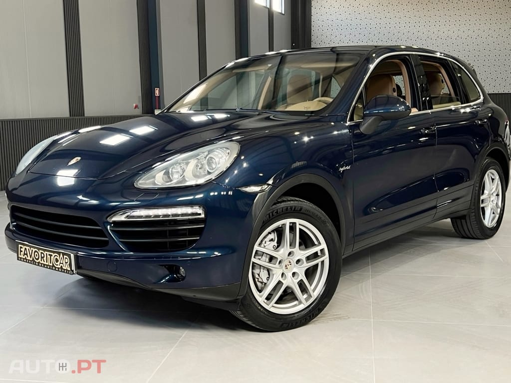 Porsche Cayenne S Hybrid