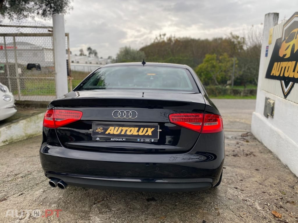 Audi A4 2.0 TDI DPF clean diesel S line Sport Pack