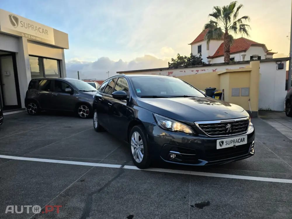 Peugeot 308 1.5 BlueHDi Style EAT8