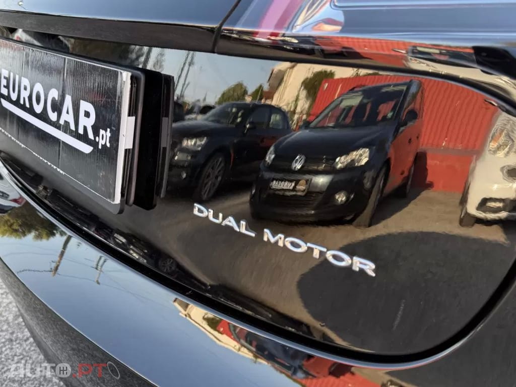 Tesla Model 3 Long Range Tração Integral