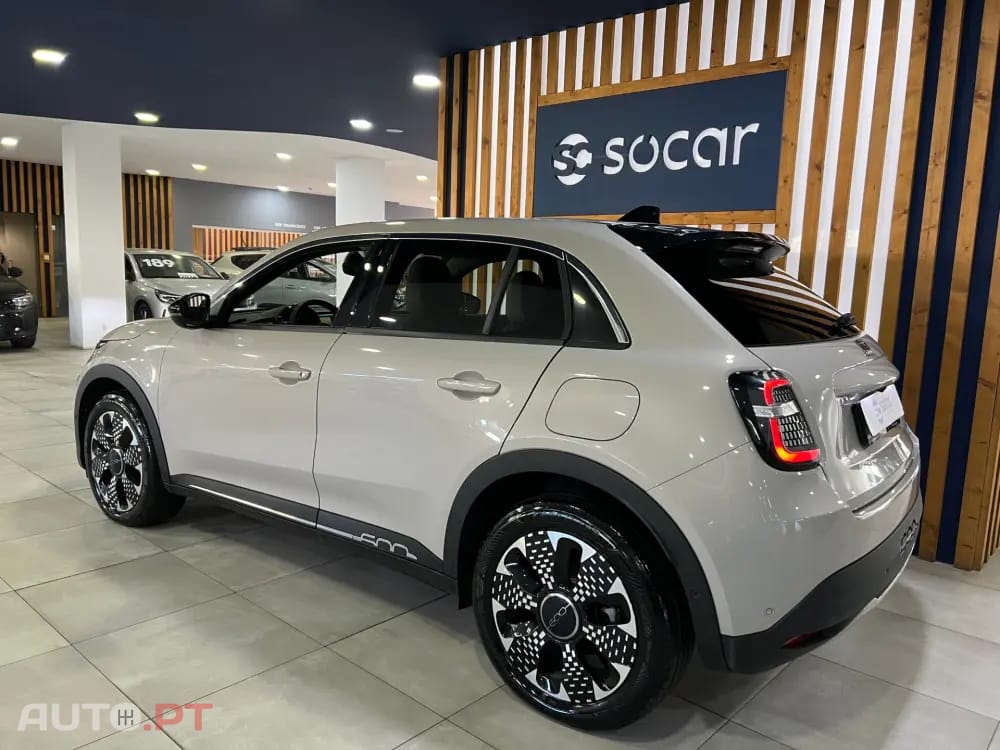 Fiat 600e 54 kWh La Prima