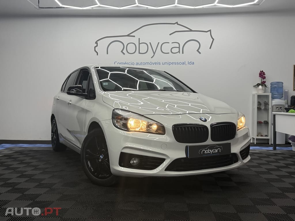 BMW 216 d Line Sport