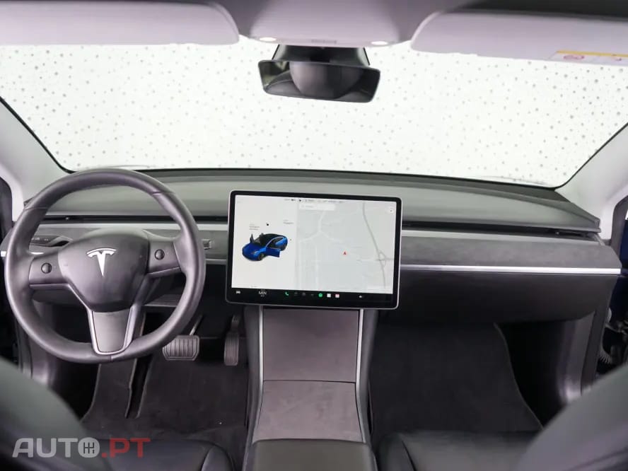Tesla Model 3 Standard Range Plus RWD