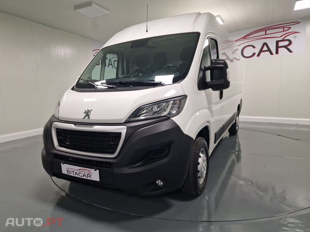 Peugeot Boxer 2.2 BlueHDi 435 L4H2 Premium