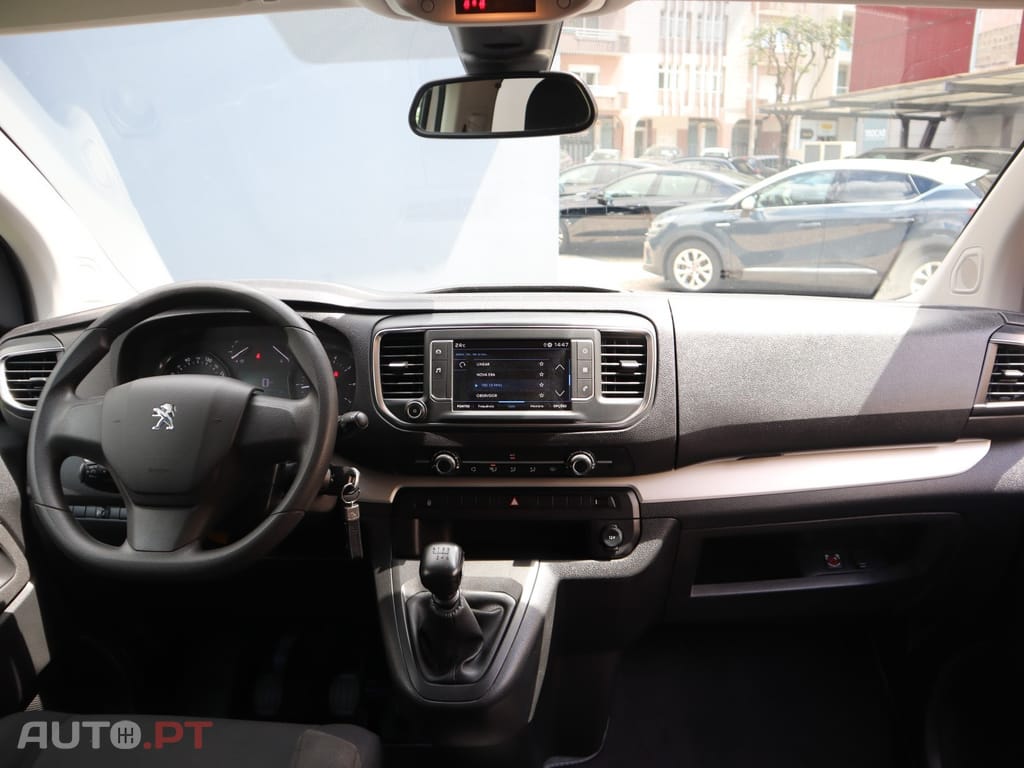 Peugeot Traveller 1.5 BlueHDi L2H1 Active Standard