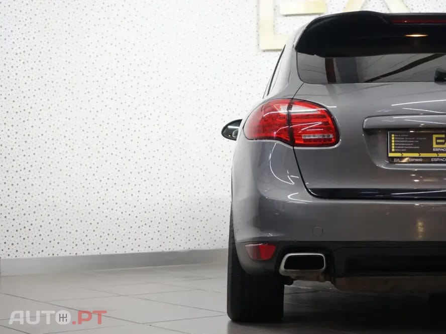 Porsche Cayenne Tiptronic
