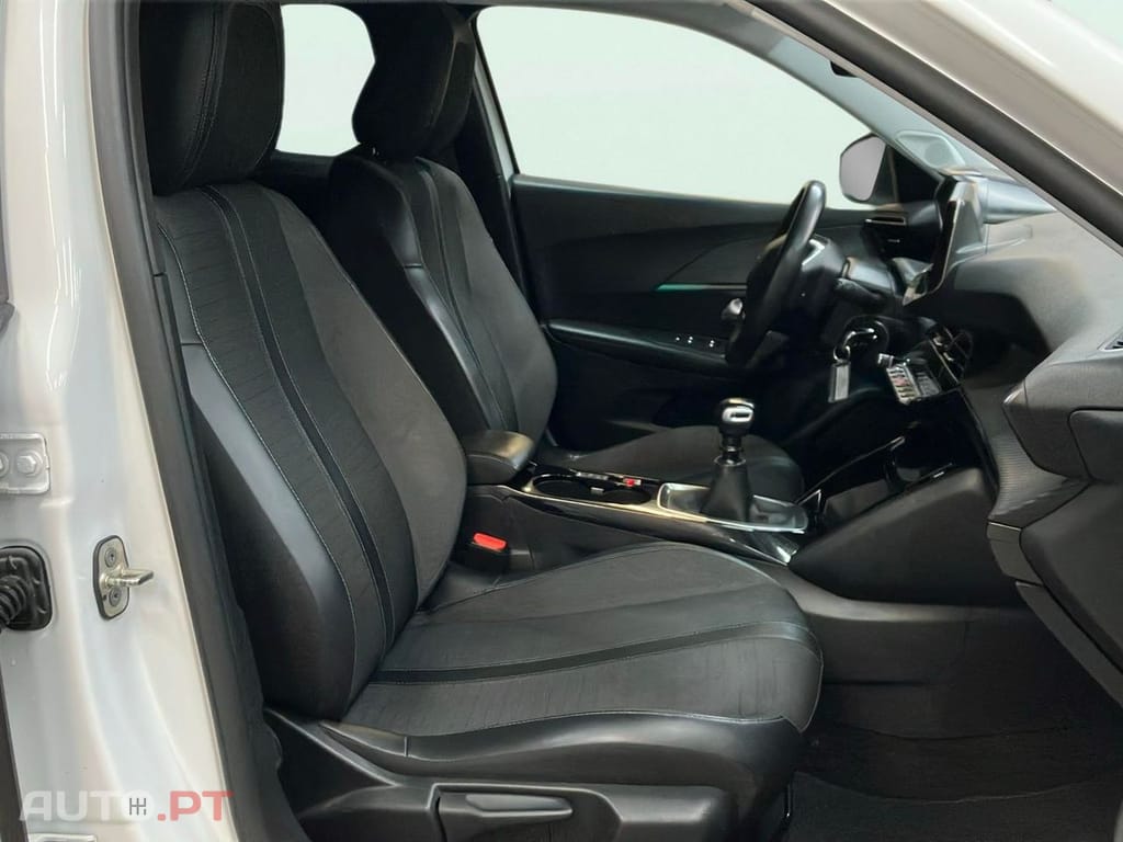 Peugeot 2008 BlueHDi 110 Allure Pack