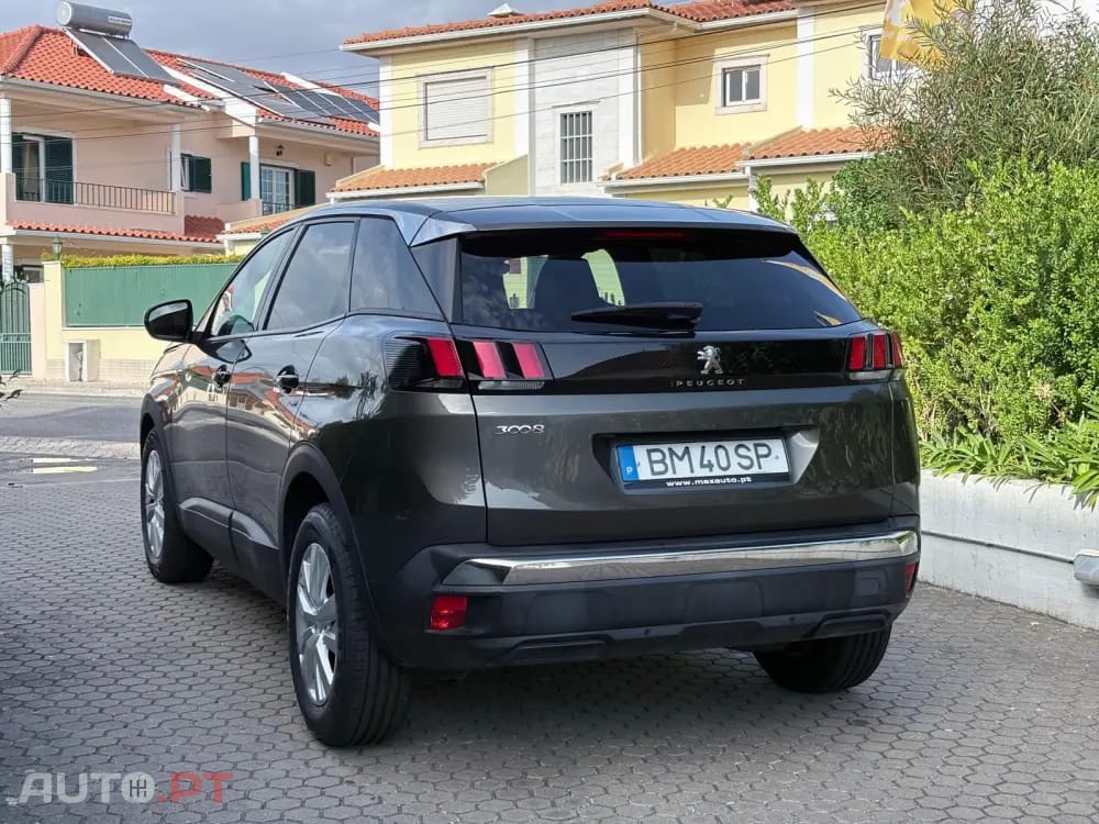 Peugeot 3008 1.2 PureTech Allure EAT8