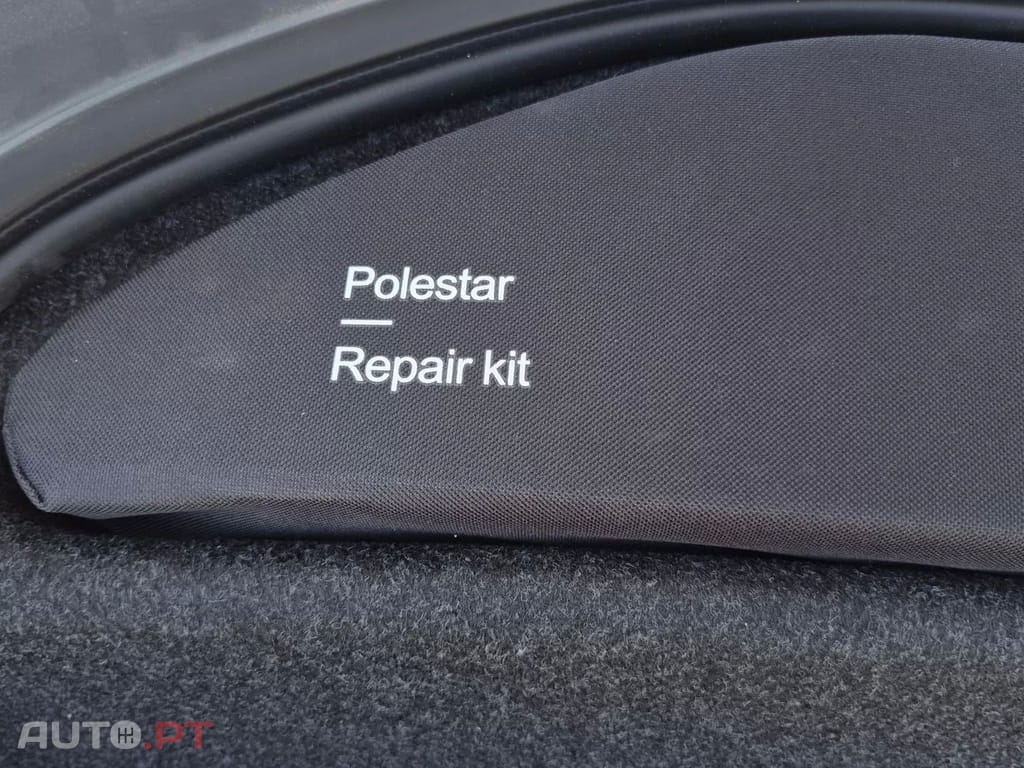 Polestar 2 Standard Range 69 kWh — fotografia 25