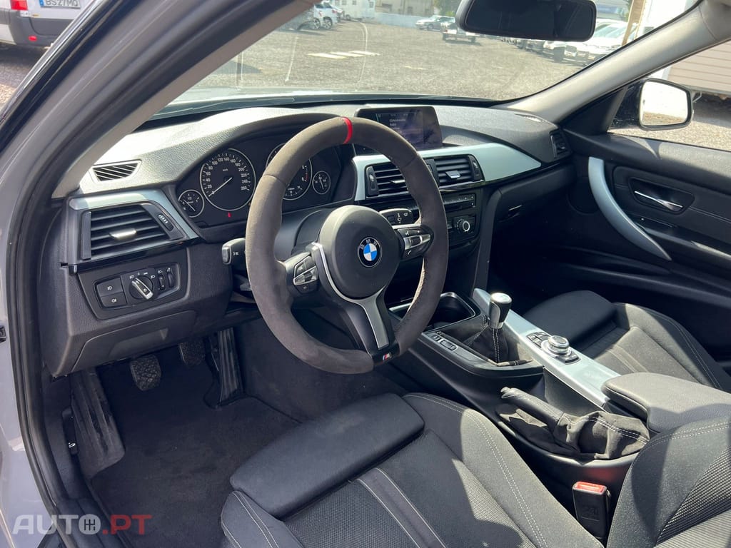 BMW 318 d Touring Pack M