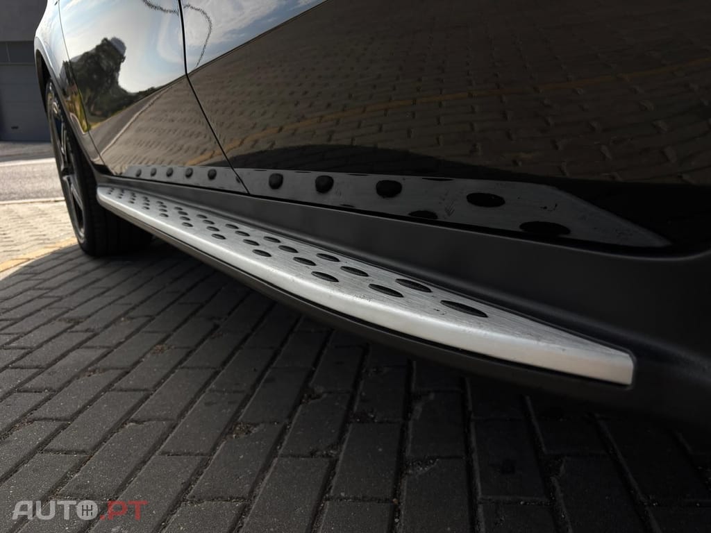 Mercedes-Benz GLC 300 de 4Matic 9G-TRONIC AMG Line