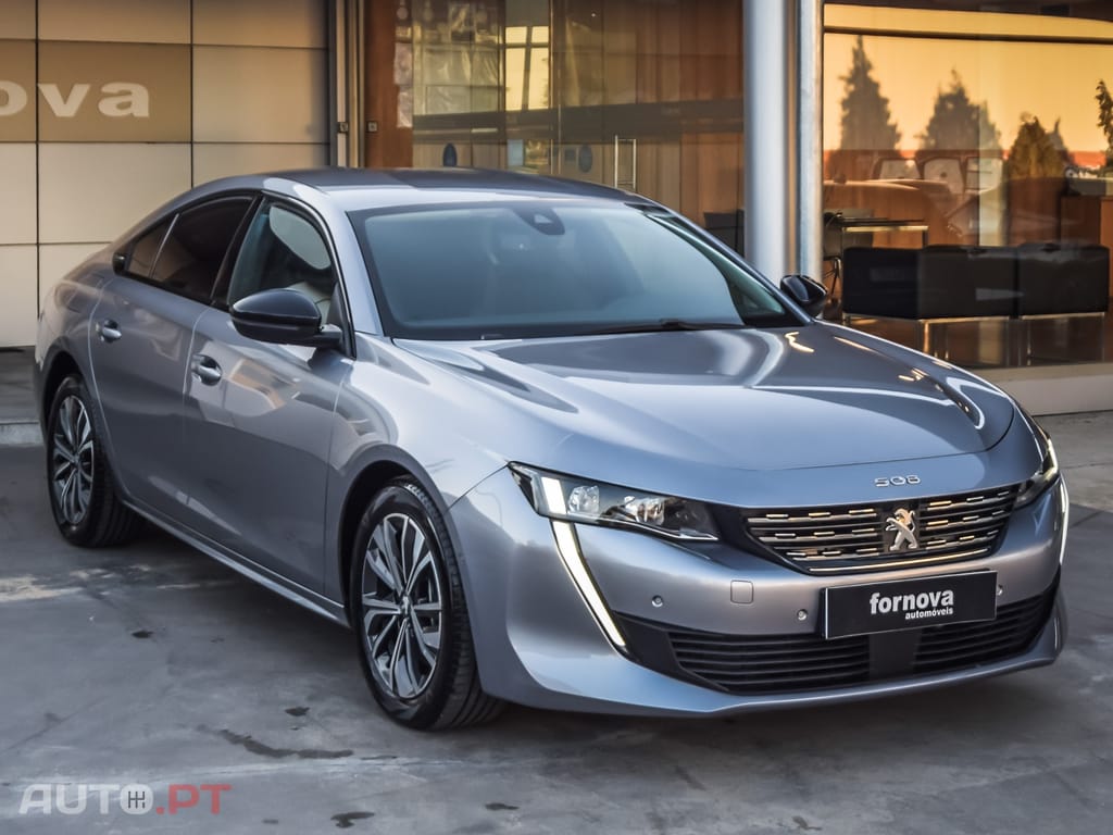 Peugeot 508 1.6 Hybrid Allure Pack e-EAT8