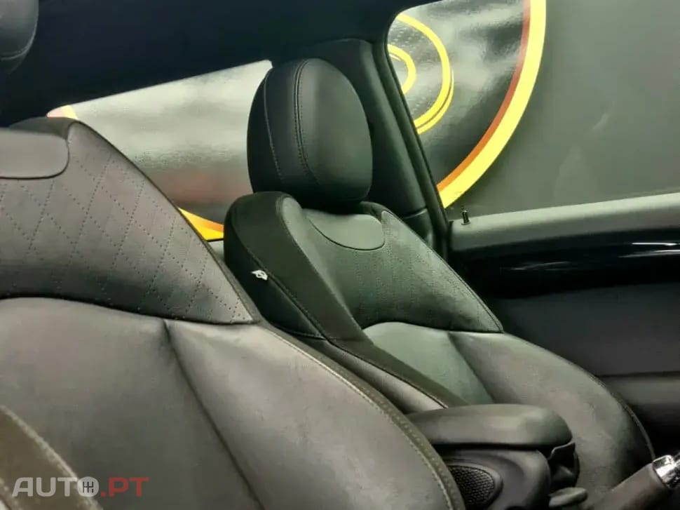MINI Cooper Cooper S Auto Desportiva