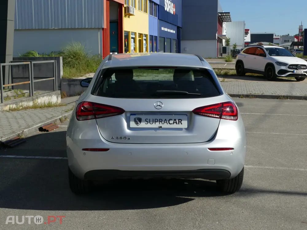 Mercedes-Benz A 250 e Style Plus