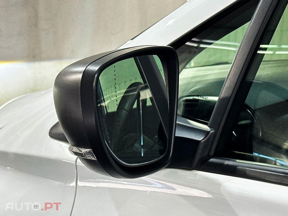 Renault Zoe Outro