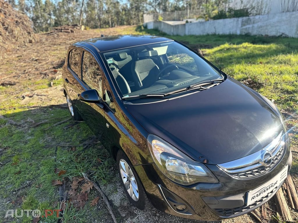Opel Corsa 1.2 Enjoy S/S