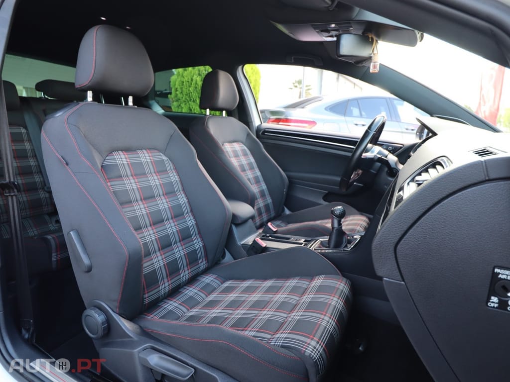 Volkswagen Golf 2.0 TSi GTi Performance
