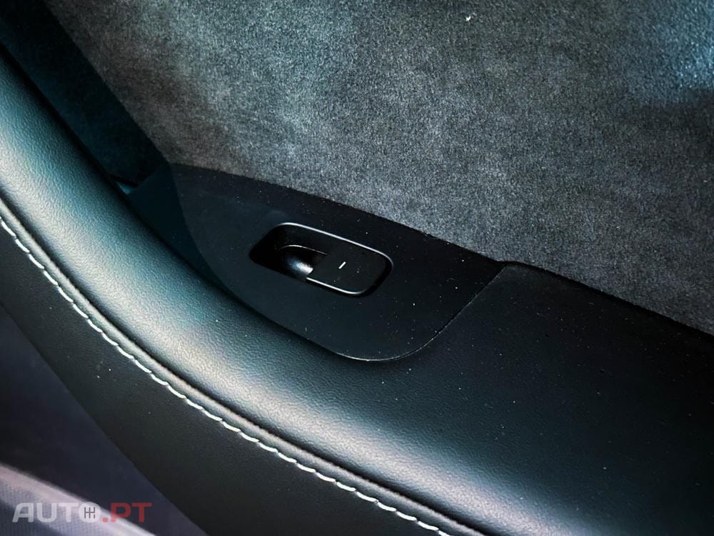 Tesla Model 3 Long Range AWD Dual Motor