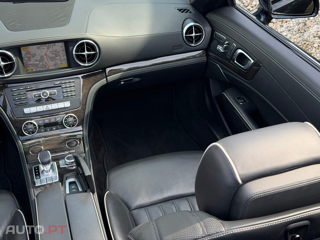 Mercedes-Benz SL 350 Standard