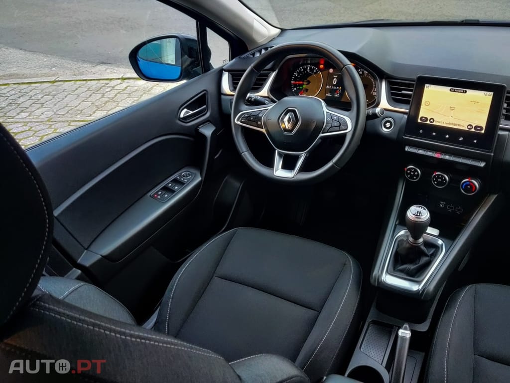 Renault Captur TCe 100 BUSINESS EDITION
