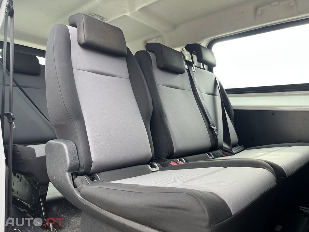 Peugeot Traveller 1.5 BlueHDi L3H1 Business Long