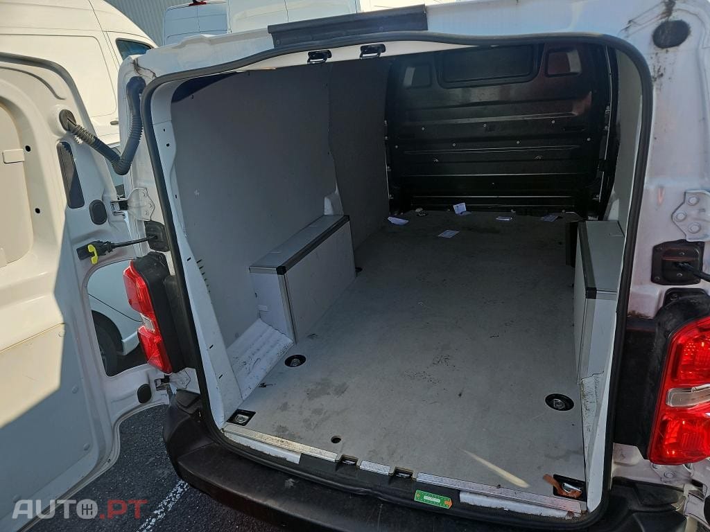 Citroen e-Jumpy 75 kWh M Club