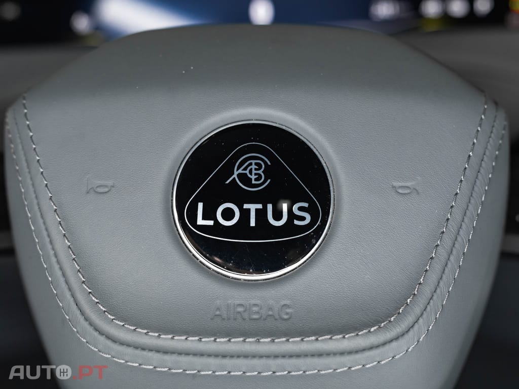 Lotus Eletre 600 Sport SE