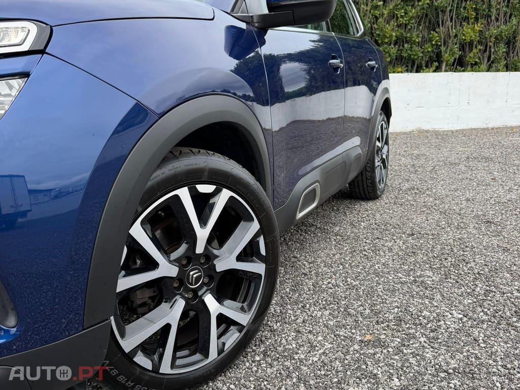Citroen C5 Aircross 1.2 PureTech Shine EAT8