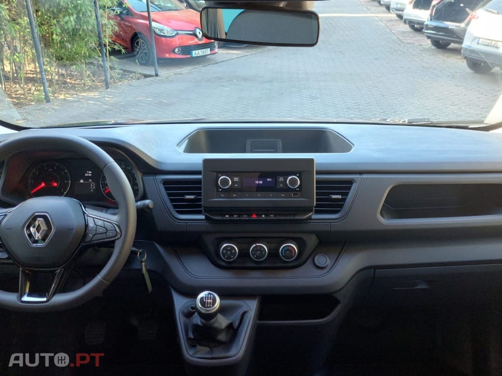 Renault Trafic 2.0 Blue dCi L2 Grand Equilibre