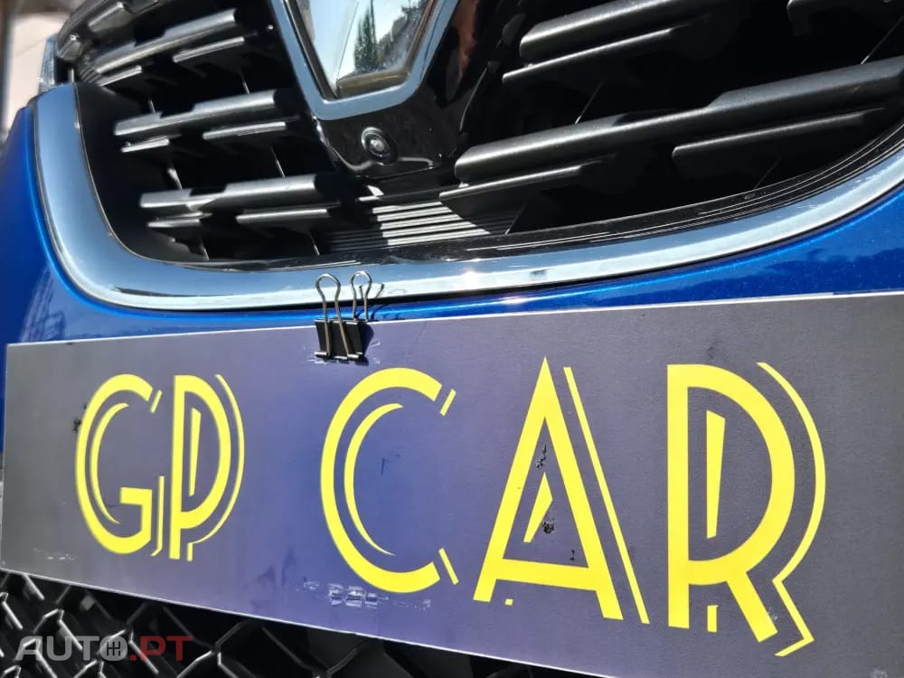 Renault Captur 1.6 R.S. LINE E-Tech Full Hybrid — fotografia 4