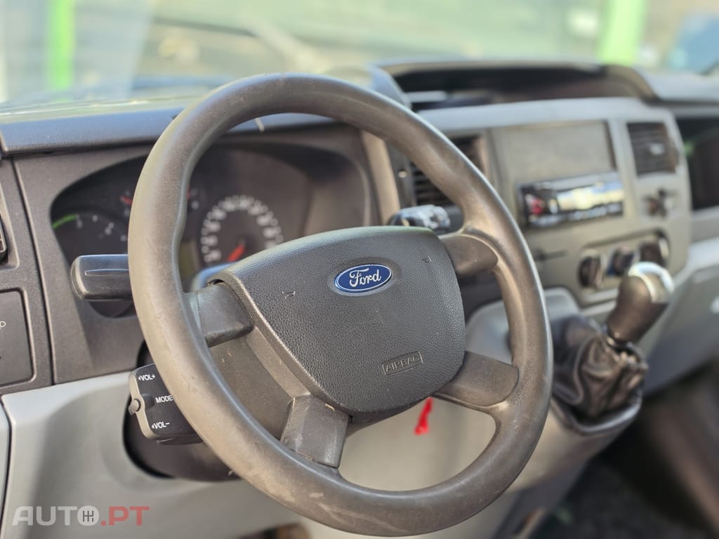 Ford Transit 280S 2.2 TDCi