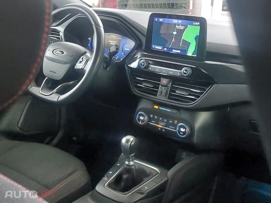 Ford Kuga 1.5 EcoBoost ST-Line