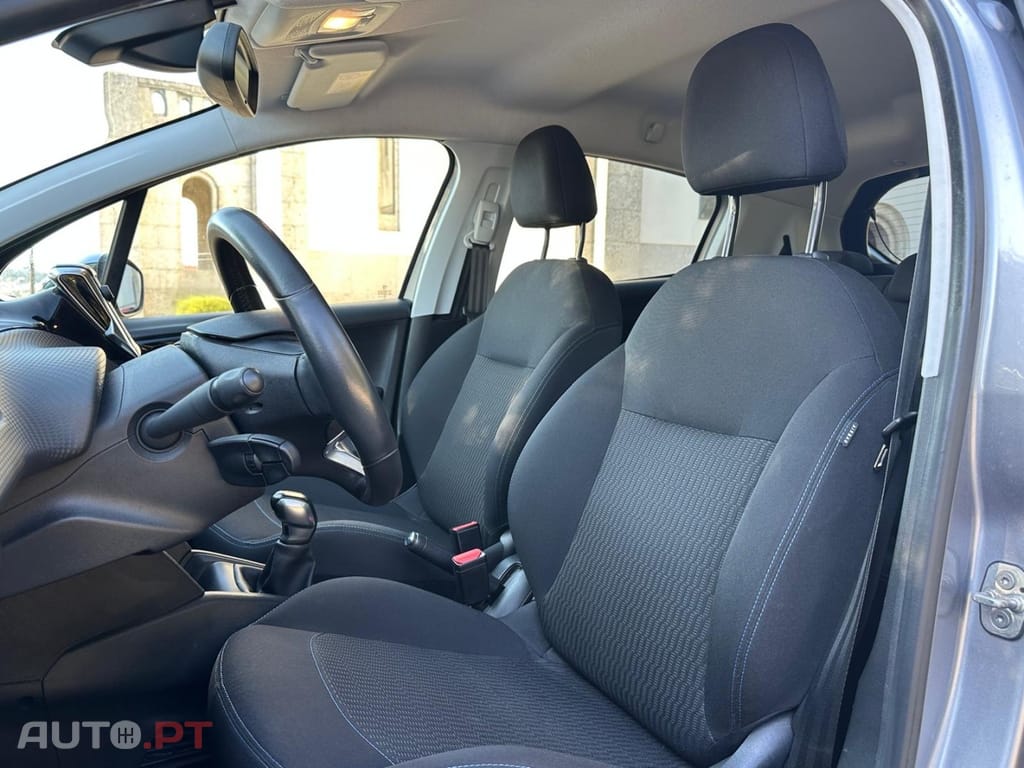Peugeot 208 1.5 BlueHDi Signature