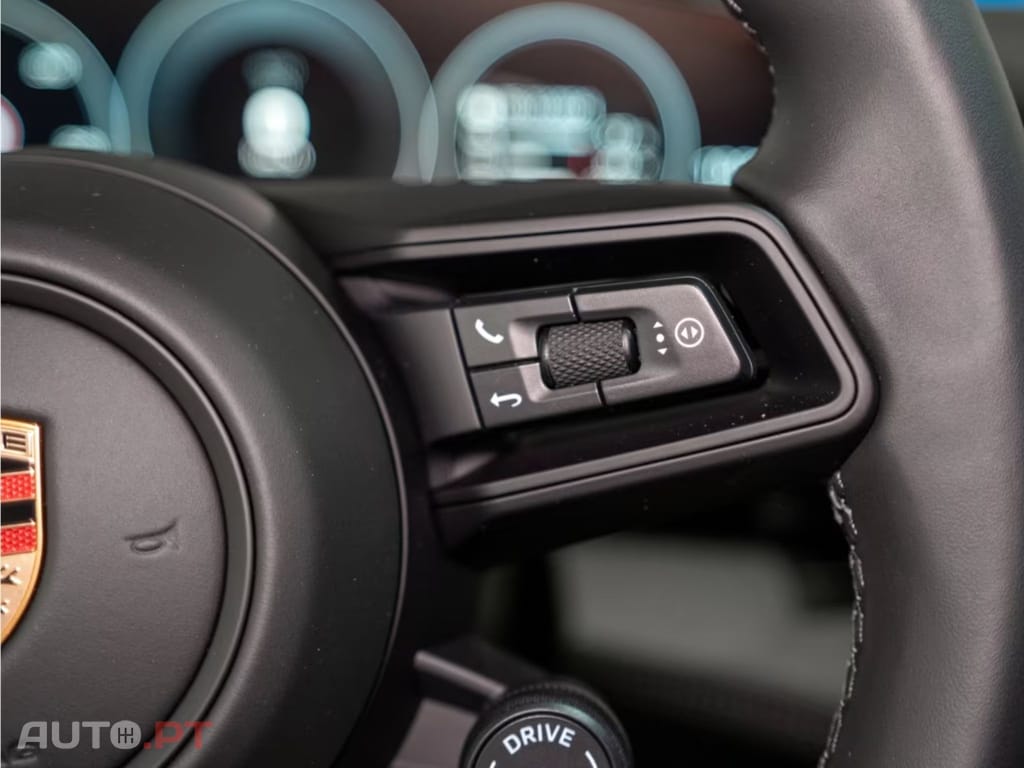 Porsche Taycan 4 I.V.A DEDUTIVEL  