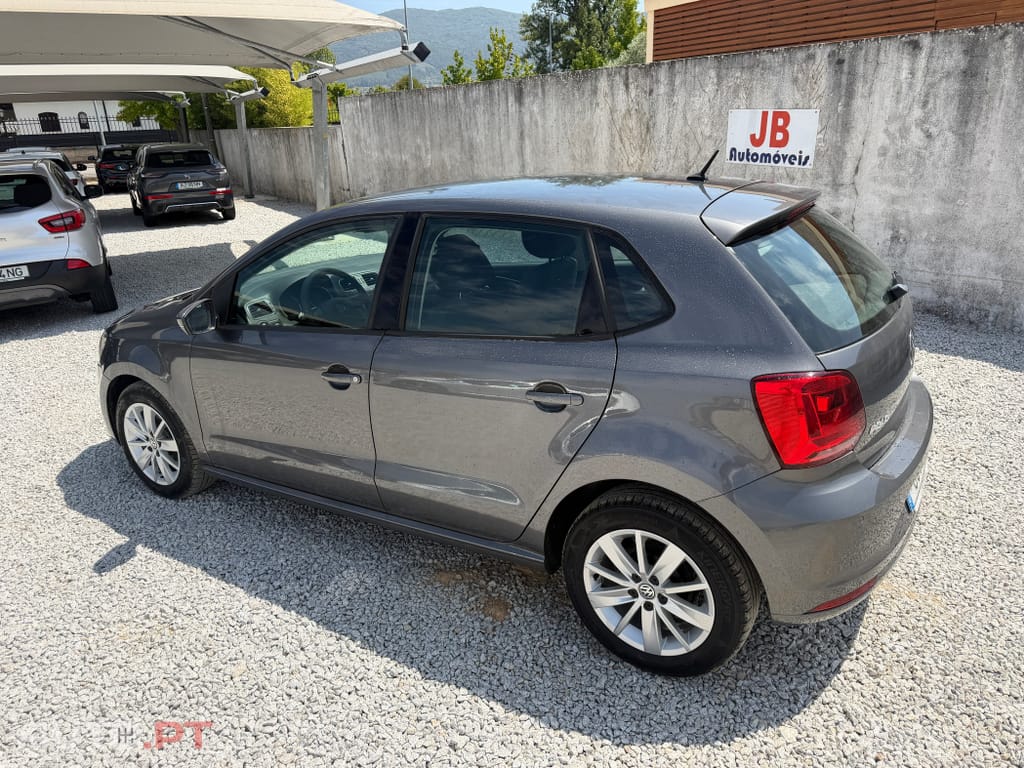 Volkswagen Polo 1.0 Confortline