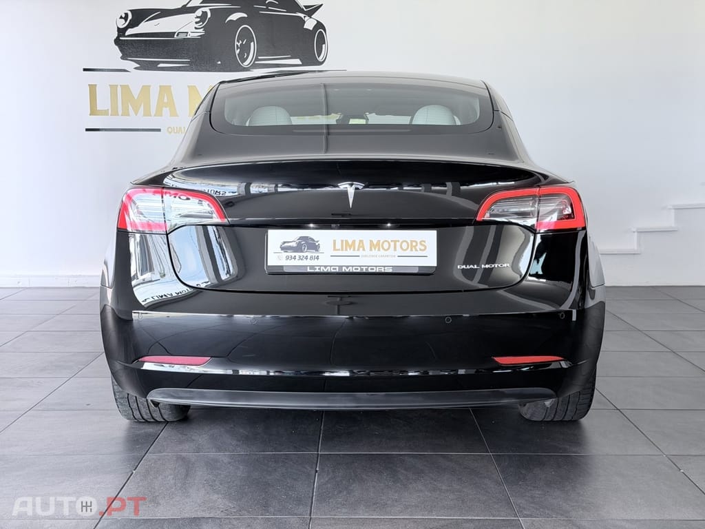 Tesla Model 3 Long Range Tração Integral Premium