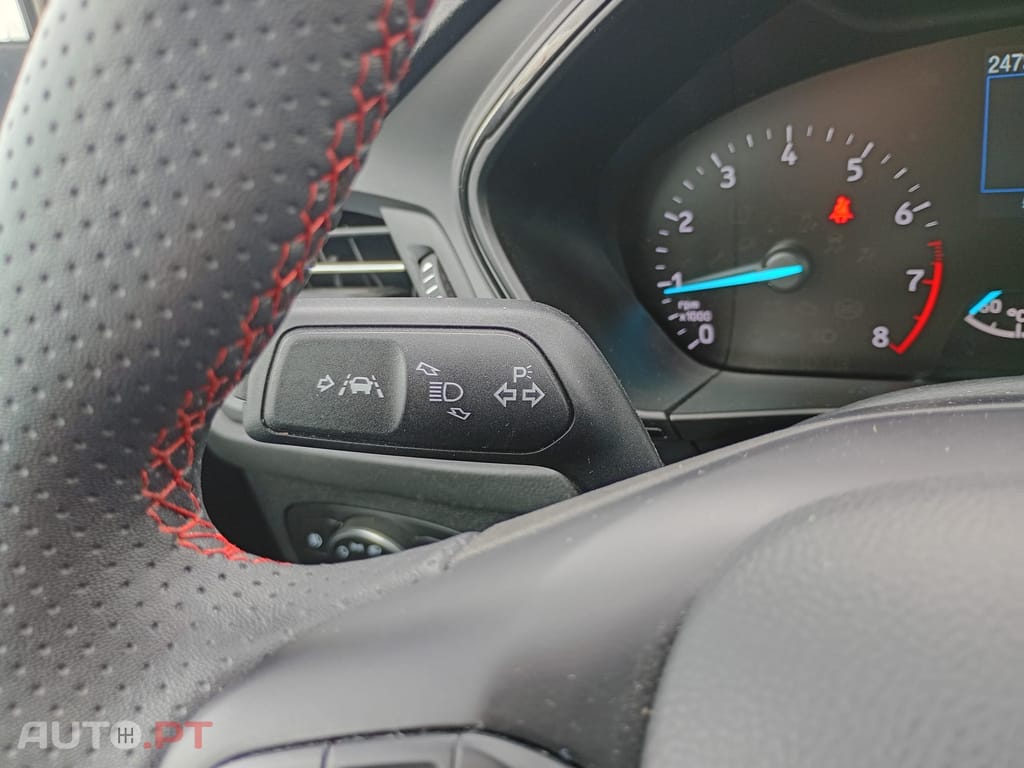 Ford Focus SW 1.0 EcoBoost MHEV ST-Line