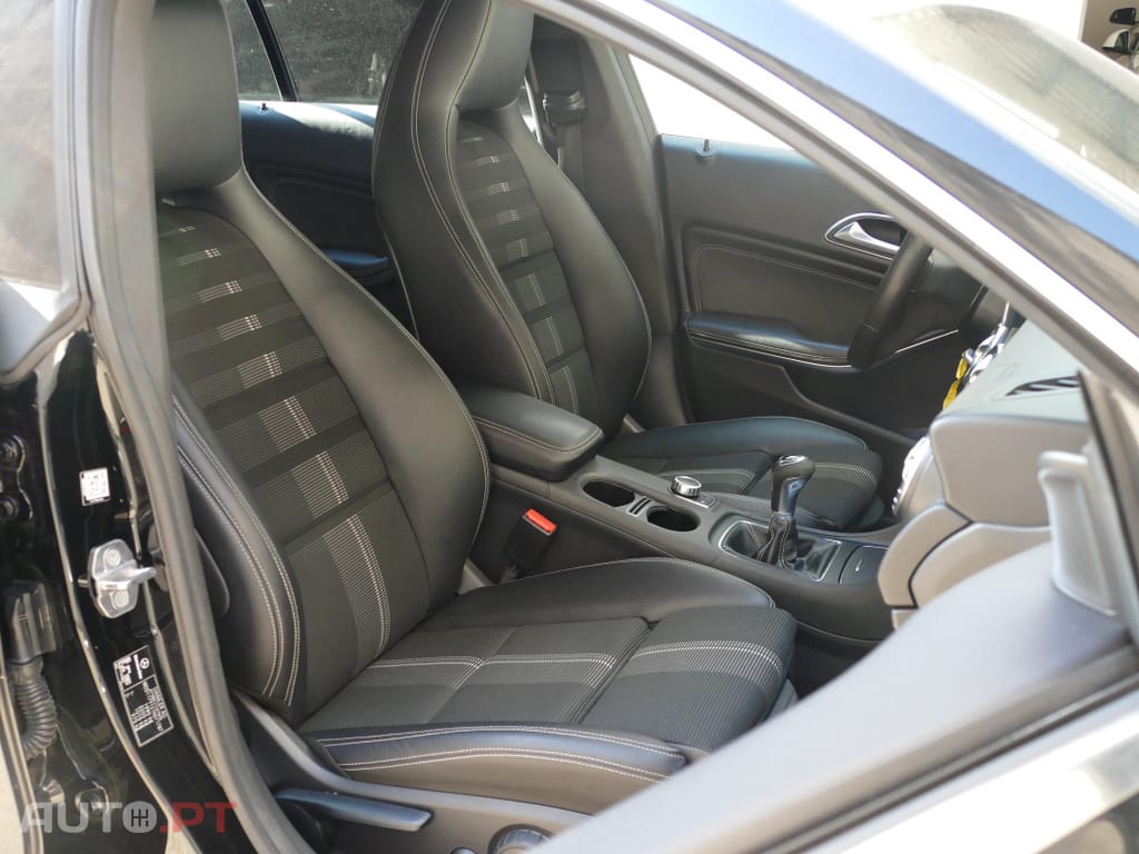 Mercedes-Benz CLA 180 d Shooting Brake Urban