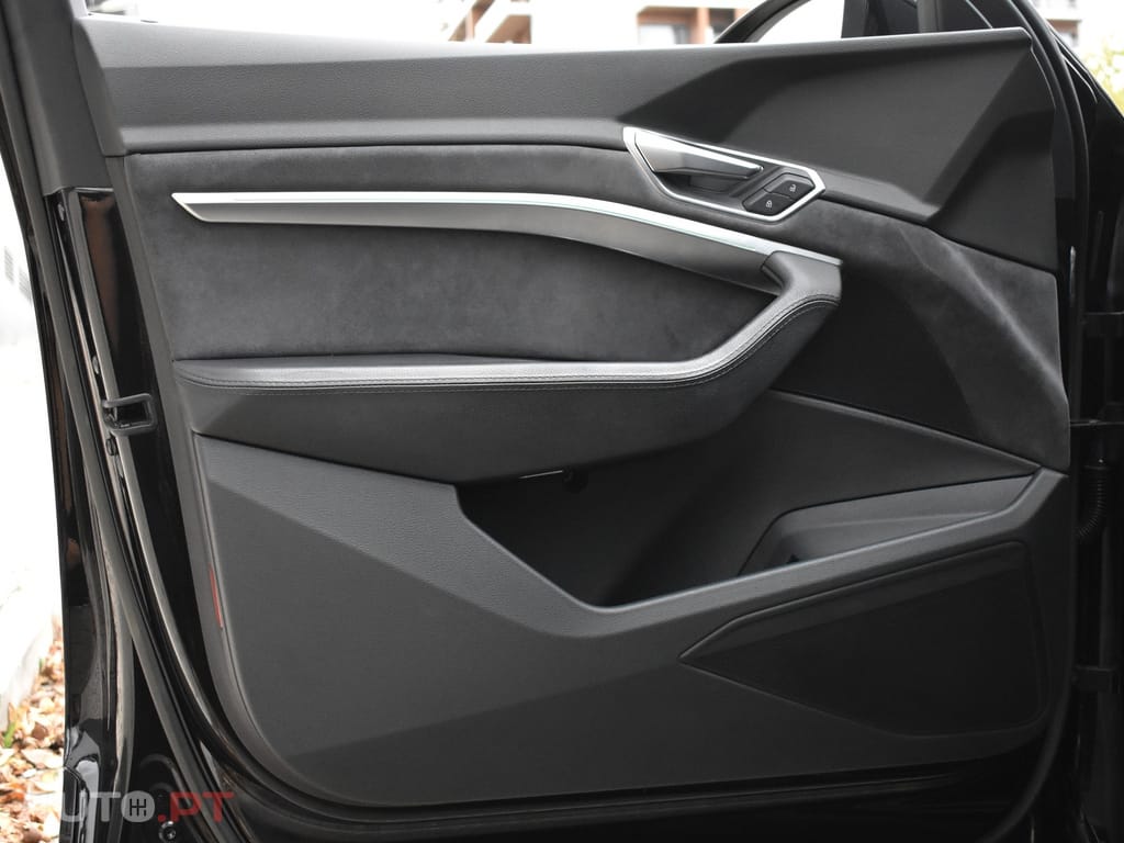 Audi E-Tron 55 quattro S line