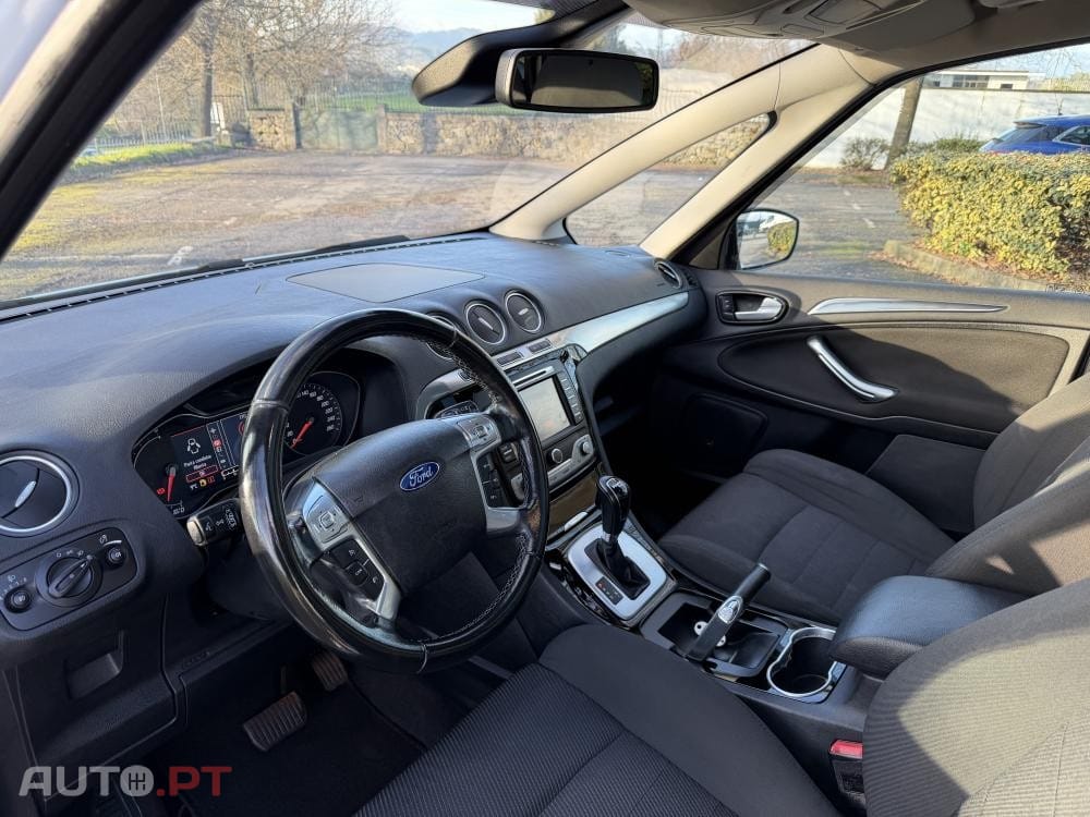 Ford S-Max 2.0 TDCi Titanium Powershift
