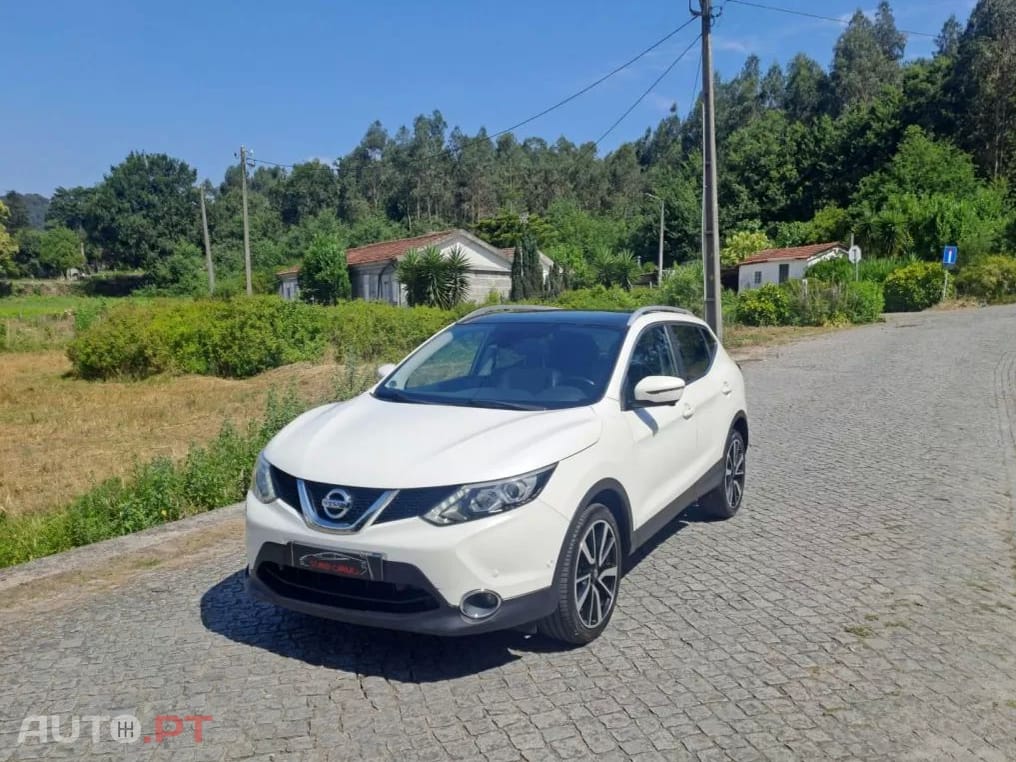 Nissan Qashqai 1.5 dCi Tekna Premium 17 Pele