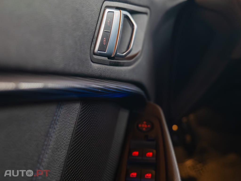 BMW 116 d Pack Desportivo M