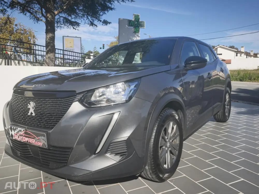 Peugeot 2008 1.2 PureTech Active Pack