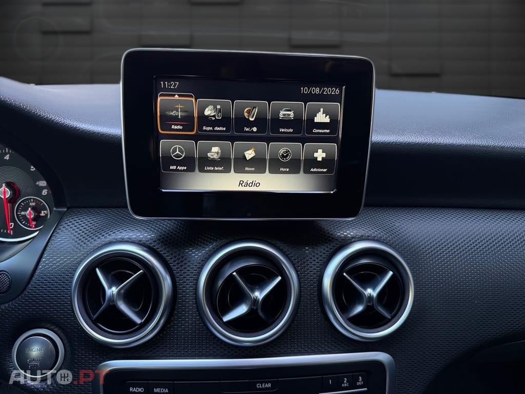 Mercedes-Benz A 180 d AMG Line
