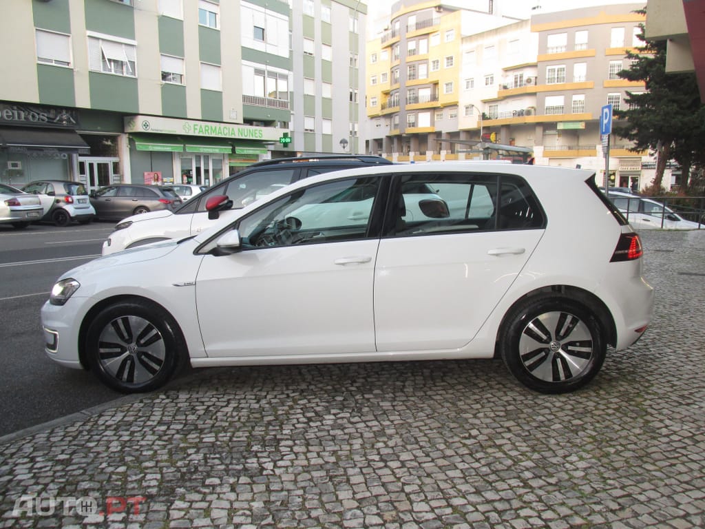 Volkswagen e-Golf AC/DC