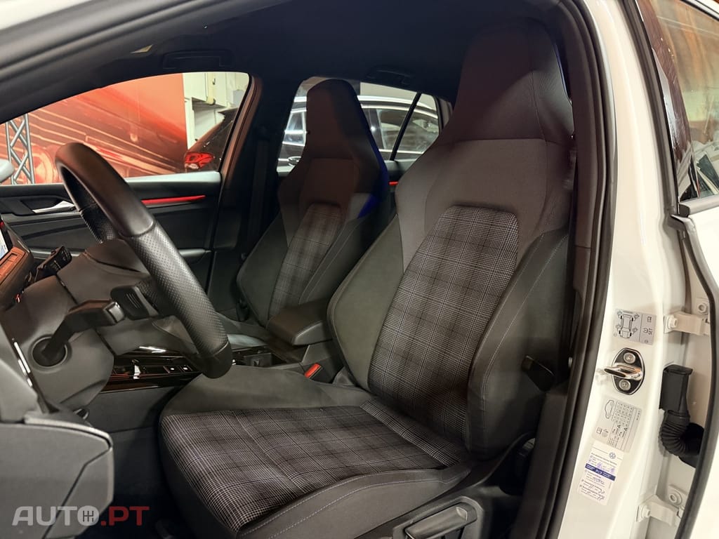 Volkswagen Golf 1.4 TSI GTE DSG