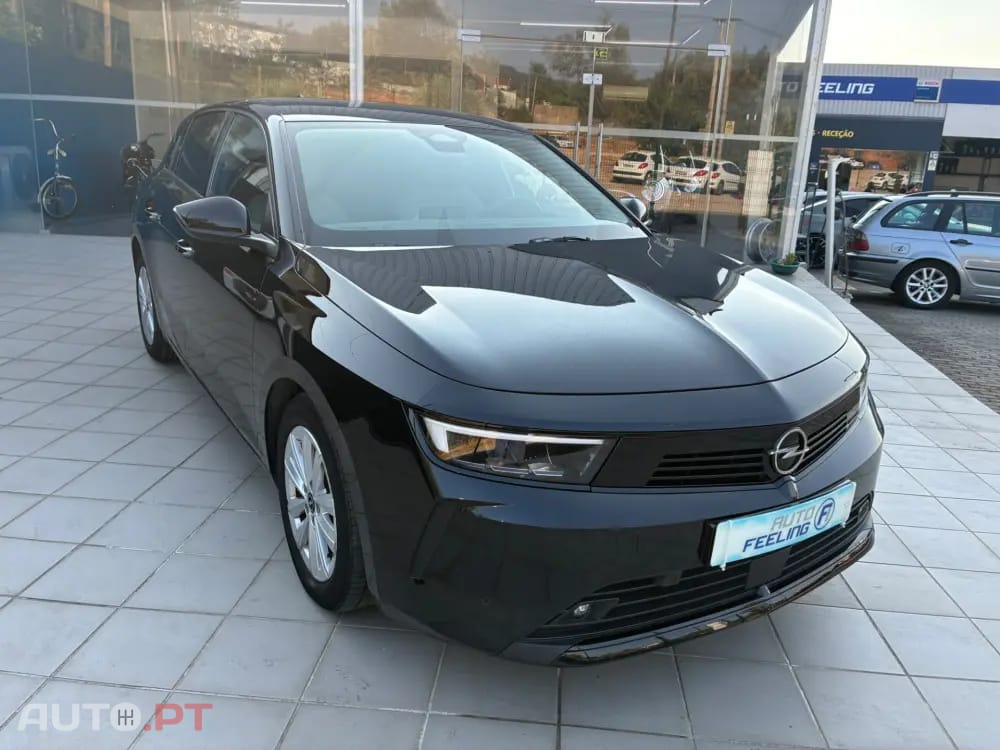 Opel Astra 1.5 D Edition Aut.
