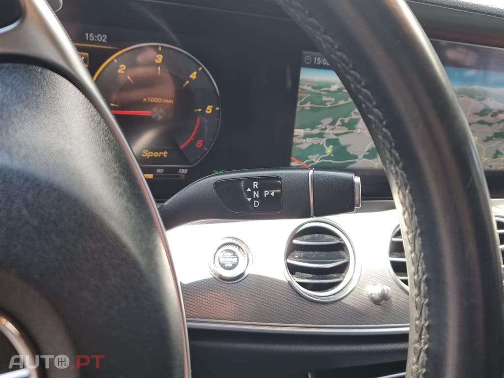 Mercedes-Benz E 220 d AMG